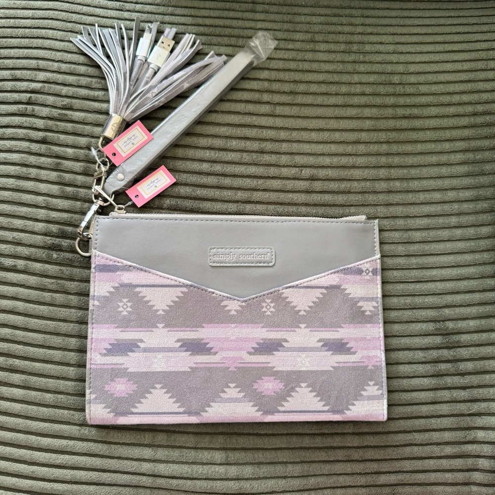 NWT Simply Southern Wristlet & phone cord tassel